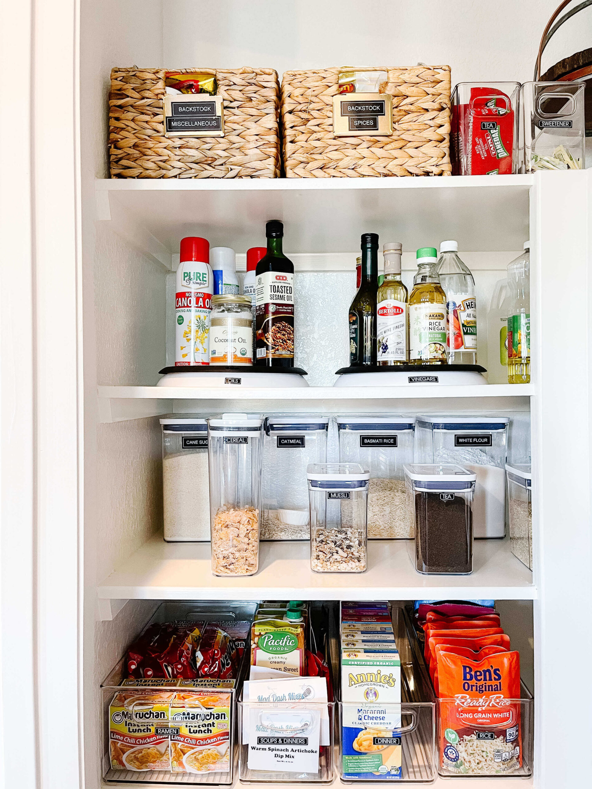 31 Ways to Maximize Your Pantry Space  Small pantry organization, Kitchen  organization pantry, Small pantry